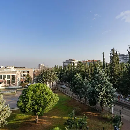 Spacious Flat W Balcony Near Metro In Osmangazi Appartement *
