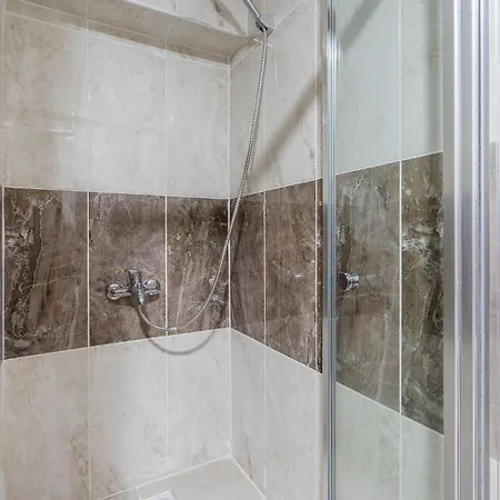Appartement Spacious Flat W Balcony Near Metro In Osmangazi Bursa